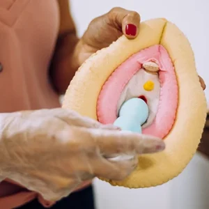 TATI TEIXEIRA-135 (WEBP)